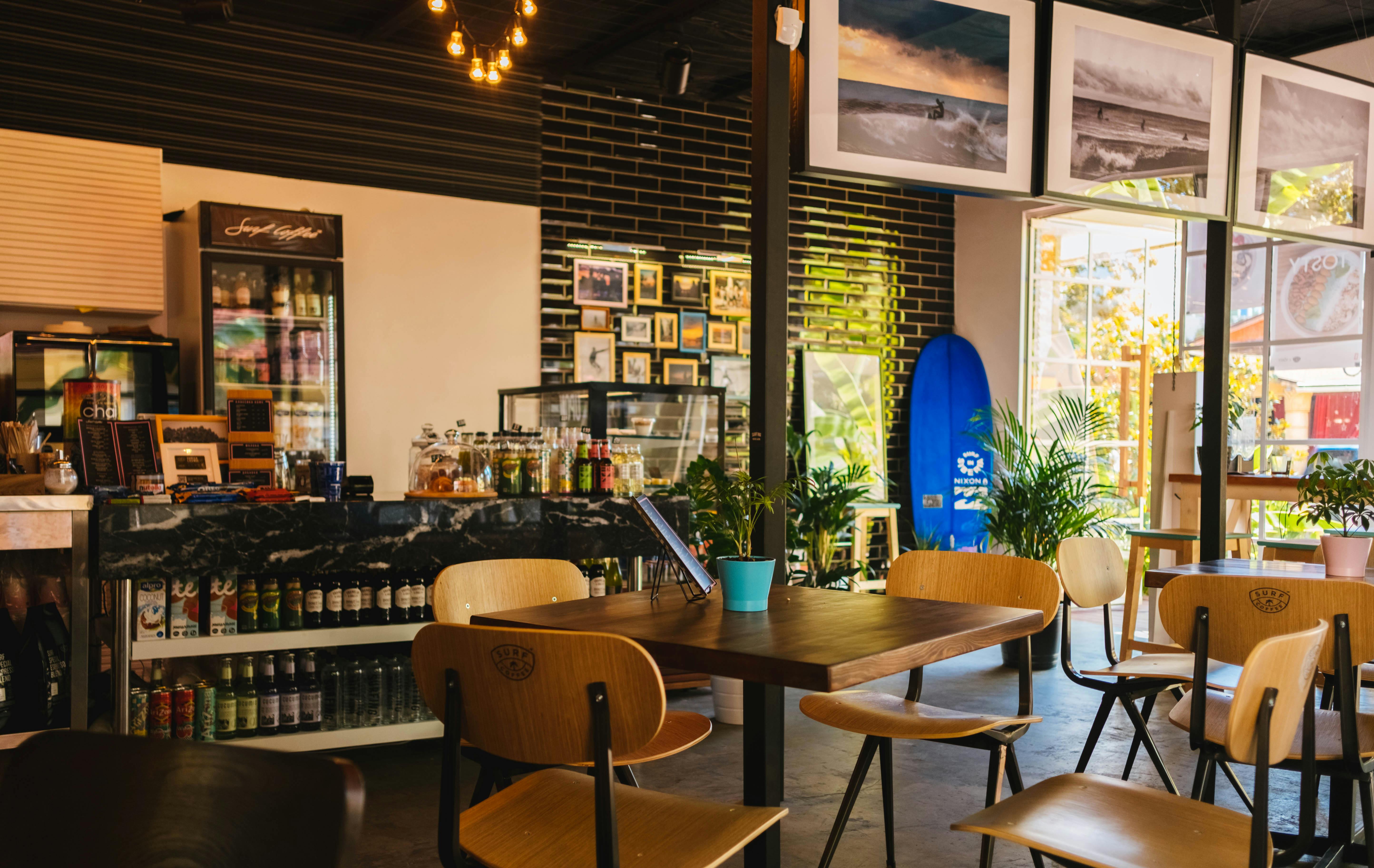 Interior local